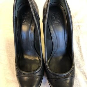 Black Leather Tory Burch Size 11M